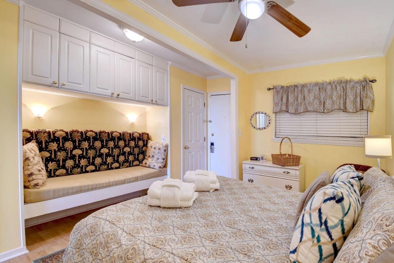 Appartamento Million Dollar Oceanfront View Hilton Head Island Esterno foto